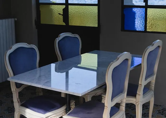 Ca Meison 카노비오